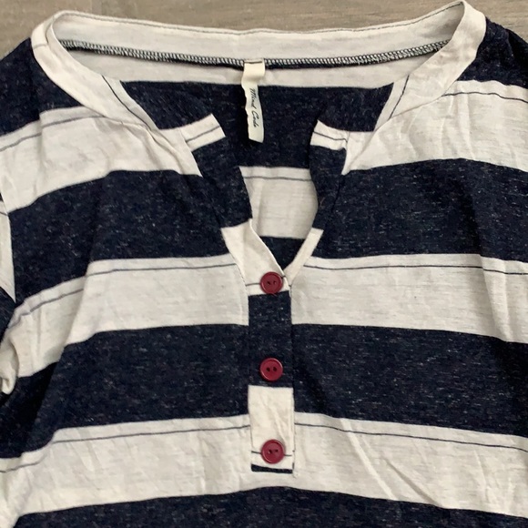 Mind code stripe top - Picture 2 of 4